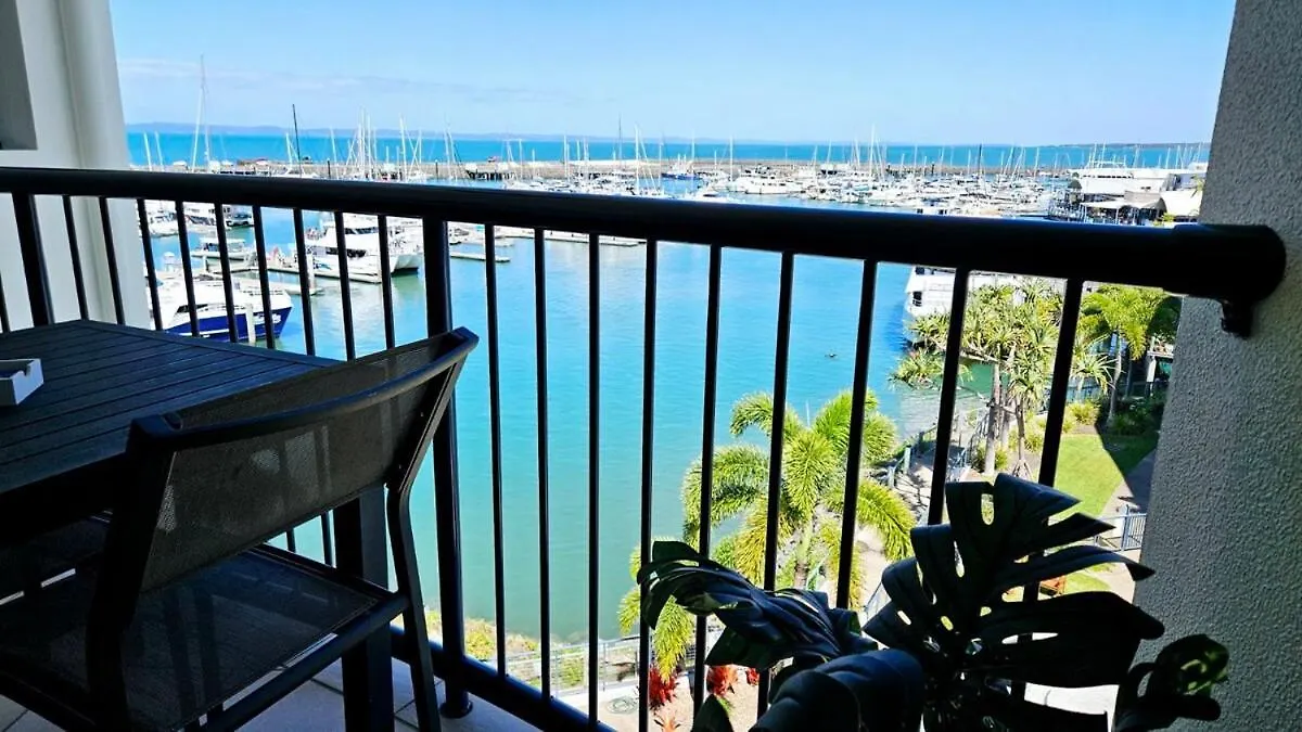 Marina View Apartment Urangan Australia