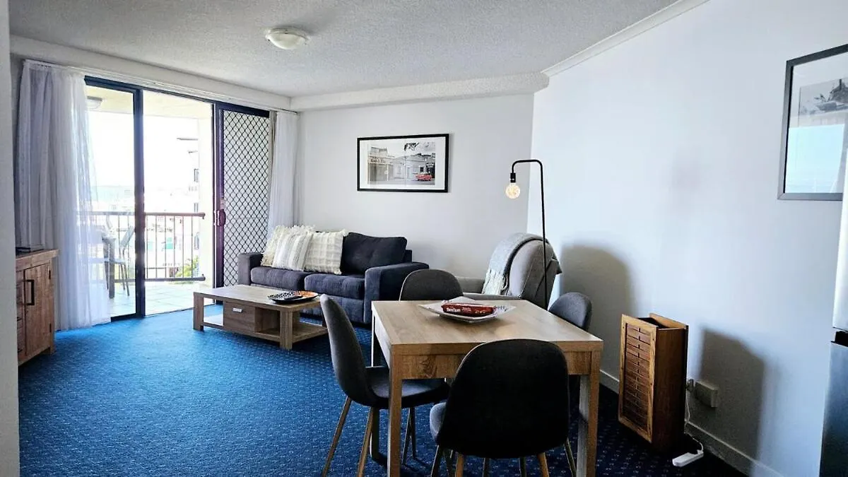 Marina View Apartment Urangan