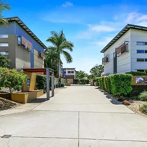 Quarterdecks Retreat Urangan